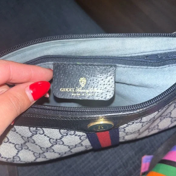 Gucci Women's Black and Gray Shoulder Bag - Picture 10 of 16